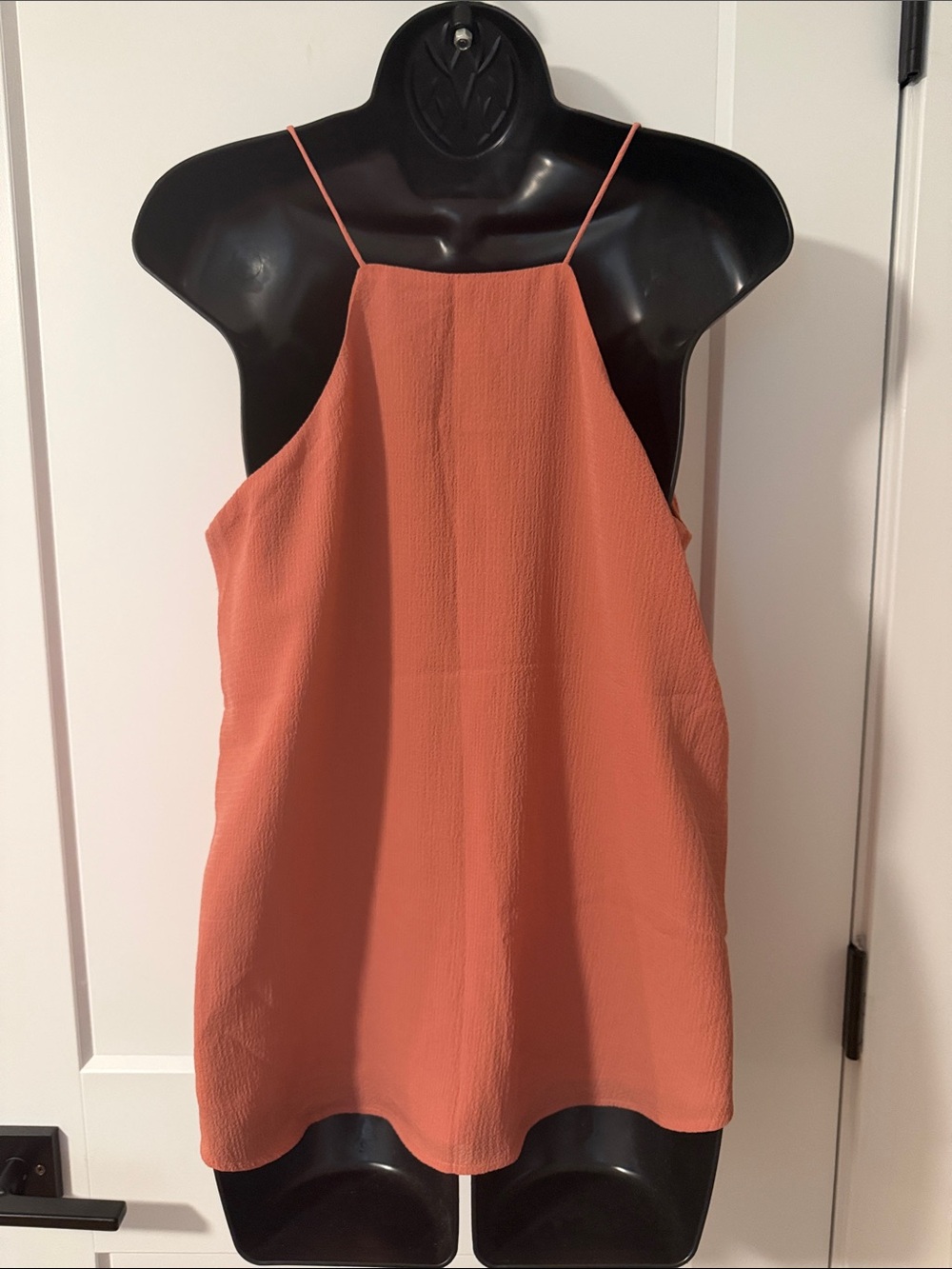NWT LOFT Rust Textured V-Neck Camisole - Picture 2 of 4